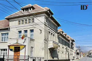 Judecatoria Moldova Noua