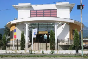 Judecatoria Zarnesti